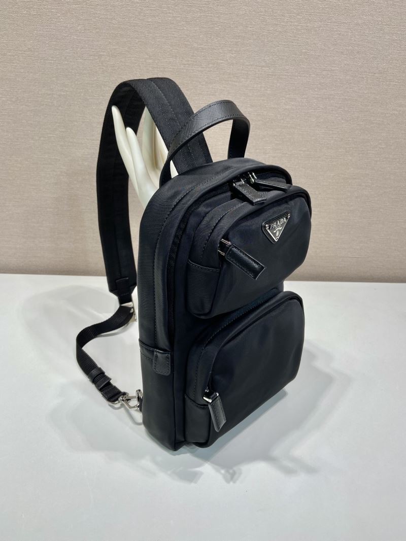 Pra*a waist chest packs
